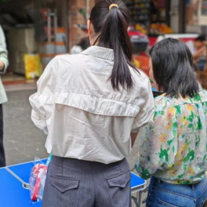 保险服务进社区 居民获贴心保障