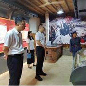 中国人寿寿险福州分公司党委书记、总经理王晓云一行赴罗源开展乡村振兴调研