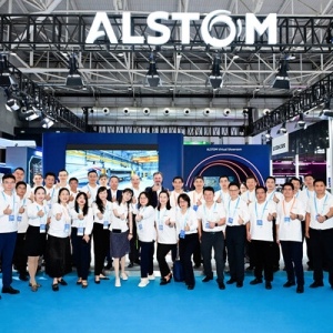 阿尔斯通亮相MetroTrans 2025展多款列车与部件新品
