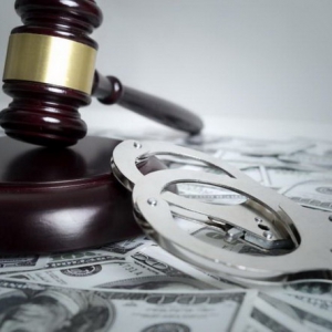 金融诈骗防范指南：常见手法识别与安全防护措施