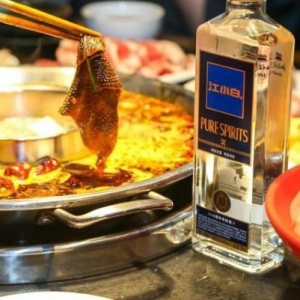 江小白为什么不再火爆 深度解析从营销转向品质酿造的转型之路