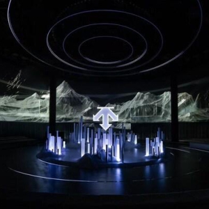 迪桑特北京华贸呈现「问顶未来」品牌大秀，全球旗舰店