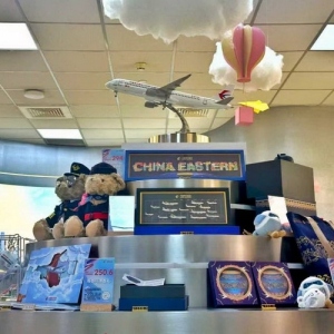 香港海港城携手迪士尼打造最大规模圣诞主题装置