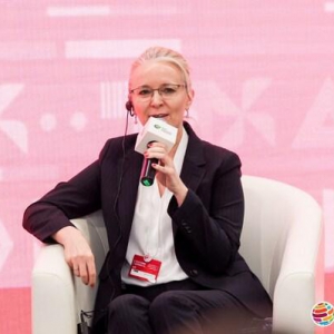 ESG评价标准落地应用圆桌讨论在上海举行