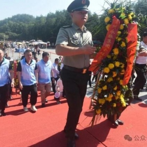 贵州永脉集团韶山缅怀革命先辈筑红色基因传承之路